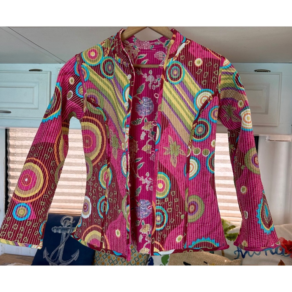 NWT‎ Boho NEST Reversible Quilted Jacket Sz S Pink Floral Geometric Cotton FLAW